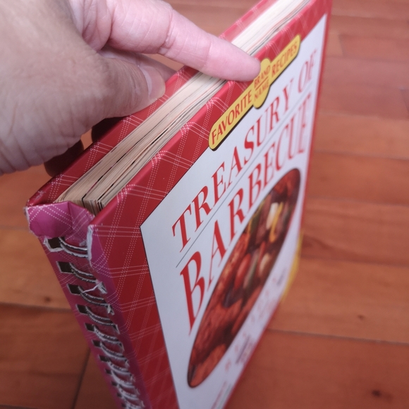 1989-1992 Treasury Of Barbecue Recipes, 3 In 1, Recipes For BBQ & Outdoor Fare - Picture 3 of 9
